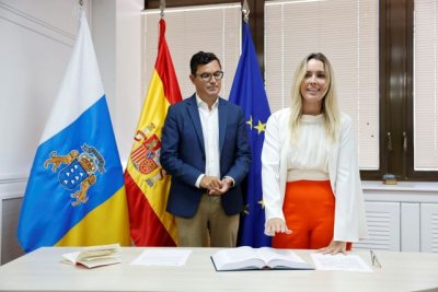 Mar&iacute;a Fern&aacute;ndez toma posesi&oacute;n como directora general de Transportes del Gobierno de Canarias