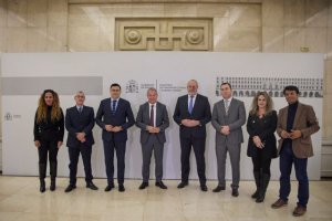 Transportes transfiere a los cabildos cerca de 36 millones de euros de fondos europeos para transporte terrestre