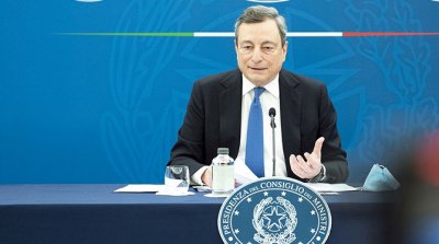 El Gobierno italiano impone la vacuna obligatoria a partir de los 50 años