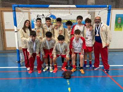 La selecci&oacute;n gomera de Campo a Trav&eacute;s y F&uacute;tbol Sala participaron en los Campeonatos de Canarias