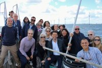 Transición, socios de Fedeport y el CMC apoyados por Proexca visitan el parque eólico marino Middelgrunden