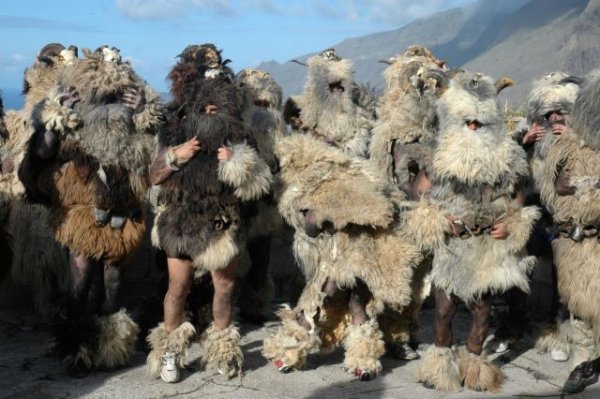 Publicado el estudio antropológico y etnográfico ‘Animales fingidos en las fiestas de Canarias’
