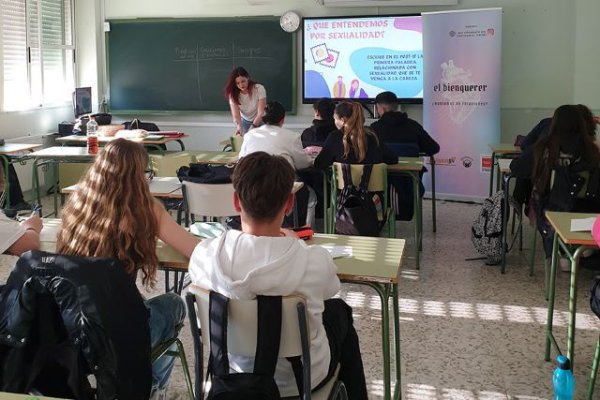 Adolescentes de Mejorada del Campo, los primeros en participar en los talleres de “El Bienquerer” de FADEMUR