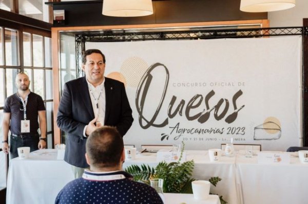 El Concurso de Quesos Agrocanarias valora en La Gomera 165 muestras de 56 queserías de las islas