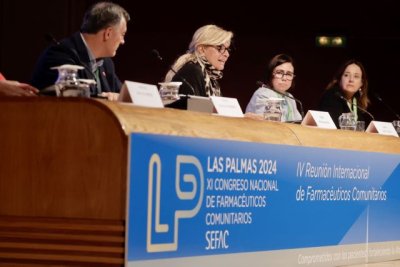 Esther Monz&oacute;n anuncia la creaci&oacute;n de un canal de comunicaci&oacute;n directo entre profesionales del SCS y farmac&eacute;uticos