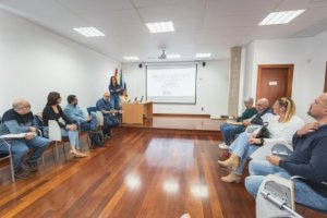 El IID y el COLEFC acuerdan con los municipios la implantación de los Parques Activos por la isla
