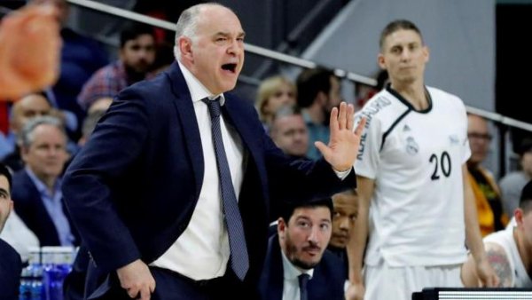 Pablo Laso: &quot;La decisión de apartar a Heurtel y Thompkins es definitiva&quot;