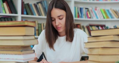 El abandono educativo temprano vuelve a descender en Canarias y se sit&uacute;a en el m&aacute;s bajo de su historia