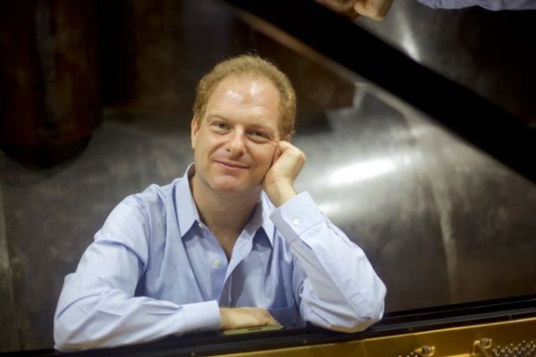 Un concierto a cargo del pianista Javier Lanis cierra las VII Jornadas de las Reales Academias Canarias