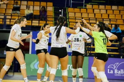 Voleibol Femenino: El CV Sayre Centro Comercial La Ballena afronta un emocionante derbi ante el Hidramar Gran Canaria