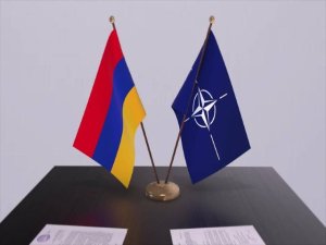 Art&iacute;culo de opini&oacute;n: 'Lavrov advirti&oacute; a Armenia contra la cesi&oacute;n de su seguridad nacional a la OTAN'