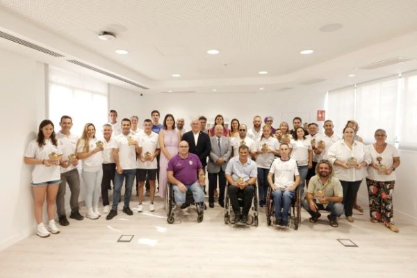 Fundaci&oacute;n DISA reconoce la carrera de 13 deportistas canarios con discapacidad