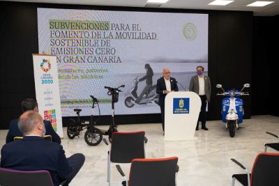 Los ciudadanos agotan en menos de un mes la primera l&iacute;nea de subvenciones para veh&iacute;culos el&eacute;ctricos de movilidad individual del Cabildo