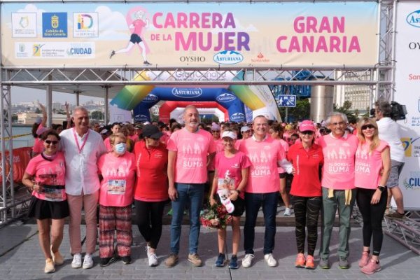Más de 2.000 mujeres conquistaron Gran Canaria en su primera Carrera de la Mujer