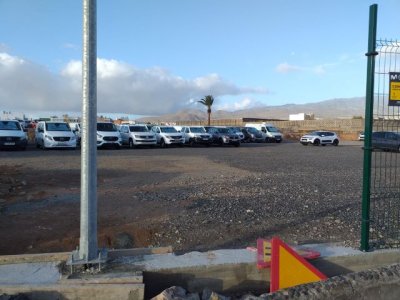 Las cocheras de El Calero Alto mudan y alteran palmera y patrimonio etnogr&aacute;fico