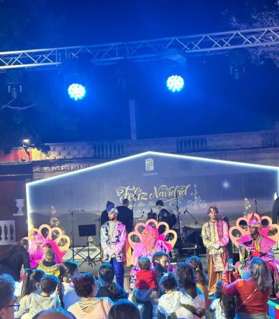 Los Reyes Magos inundan las calles de La Aldea de San Nicolás de magia e ilusión