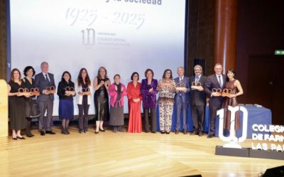 Monz&oacute;n destaca la labor de los farmac&eacute;uticos dentro del sistema sanitario canario