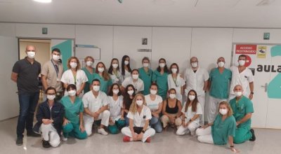 Los fisioterapeutas del HUC participan en un curso sobre fisioterapia oncol&oacute;gica