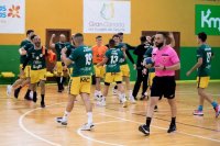 Balonmano: El Km13 G&aacute;ldar empata en casa del l&iacute;der y depender&aacute; de s&iacute; mismo (32-32)