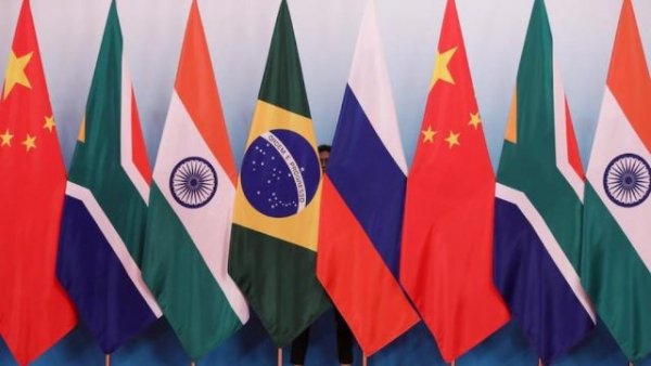 Cooperación y desarrollo. China, el Brics y el nuevo orden internacional (II)