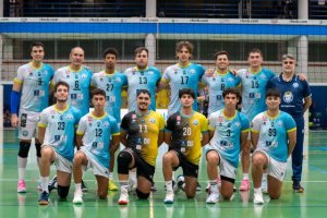 Voleibol Superliga 2 Masculina: CV Gupane Guía conquista su segunda victoria en casa en un emocionante tie-break