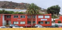 Guía: El Ayuntamiento saca a licitación el servicio de limpieza de los colegios bajo el requisito de mantener a las 11 trabajadoras actuales